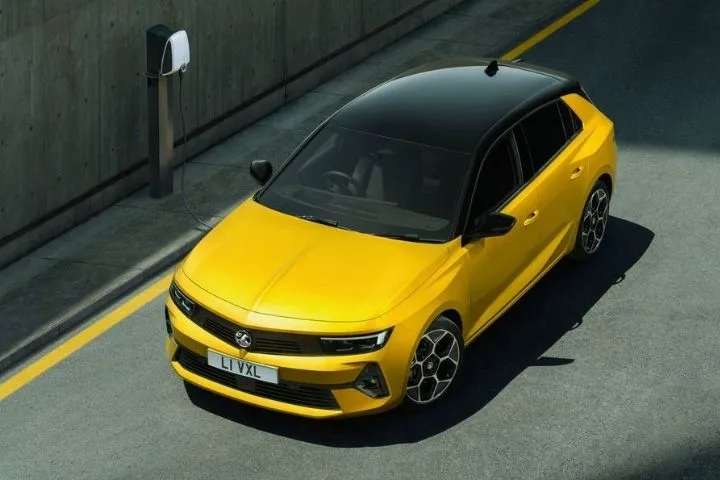 Opel The New Astra Hits The Market